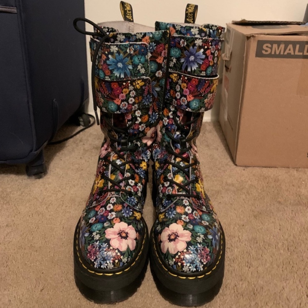 RARE Dr Martens Jagger Wanderlust Floral Platform